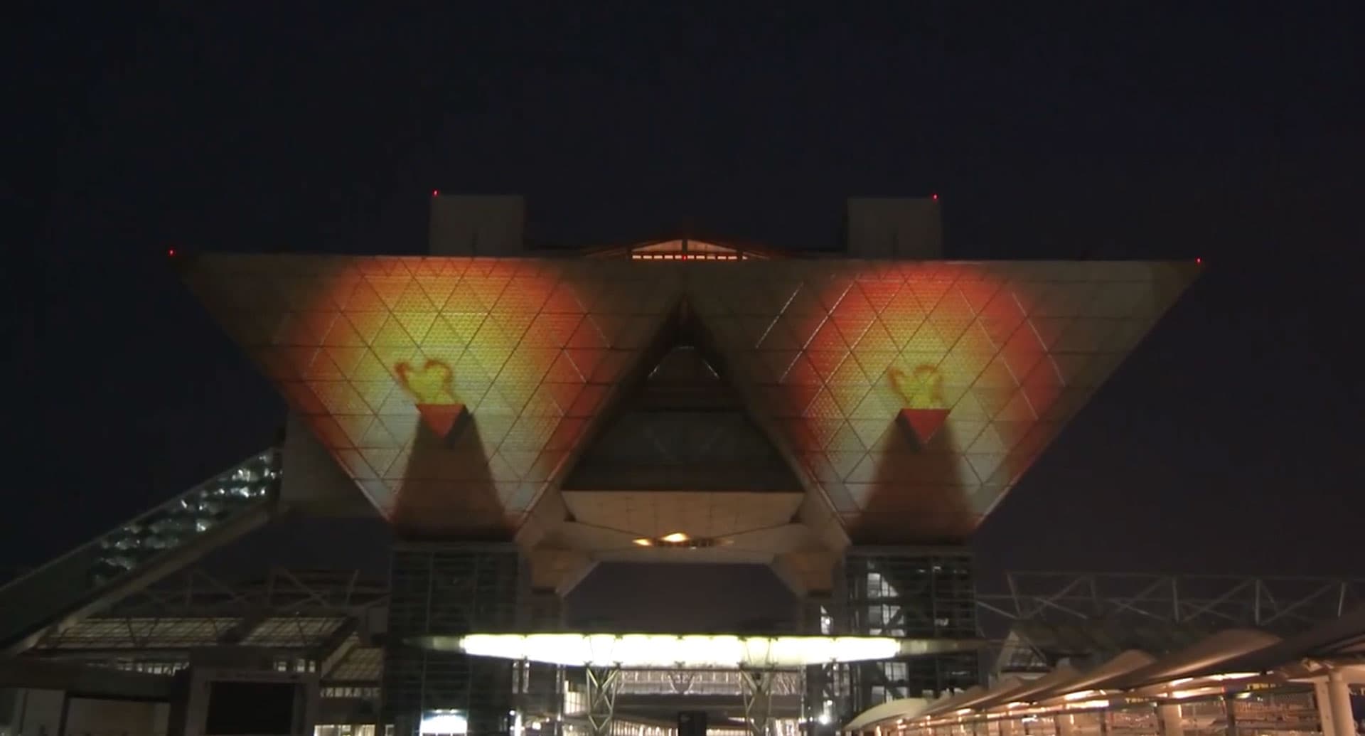Tokyo Big Site projection mapping "SPORTING SPIRIT"